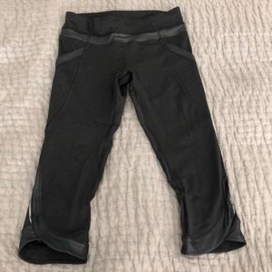 Lululemon cropped leggings Size 6